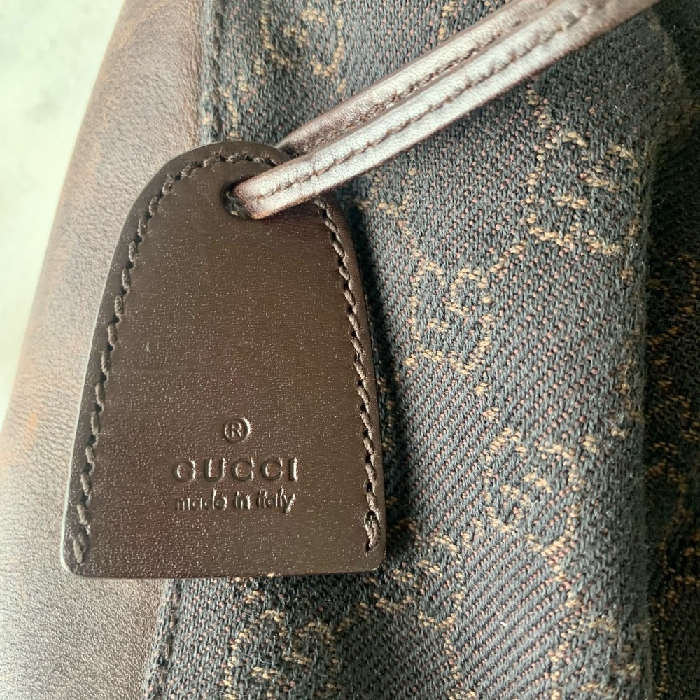 Brown Gucci GG Canvas Tote Bag - Picture 2 of 8